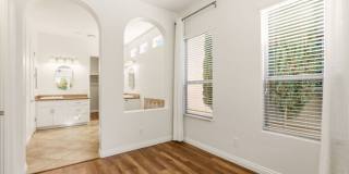 1589 East Vesper Trail Gallery 31