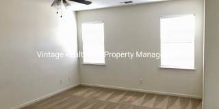 Available Now!!Top Of The Line 4 Bedroom Two Story Home!!! Gallery 17