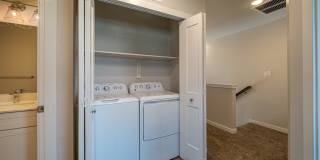 450 West Kennedy Avenue Gallery 13