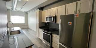 Oak Knitting Mill Apartments – Franklin Square Available Gallery 1