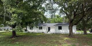 5021 NE 4TH STREET Gallery 1