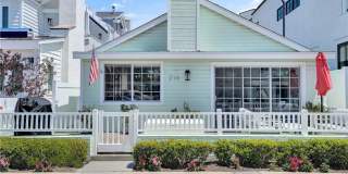 216 Collins Gallery 1