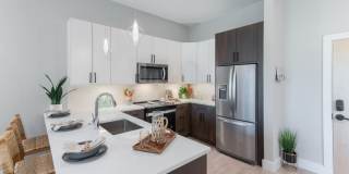 Atlee Square Gallery 17