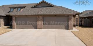 New Beginnings Start with AMRR: Luxury 3 Bedroom Available! Gallery 1