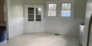 Beautiful Two Bedroom Home in Enderly Park! Gallery 15