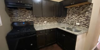 2910 East 78th Street - 1 2910 East 78th Street - 1 Gallery 1