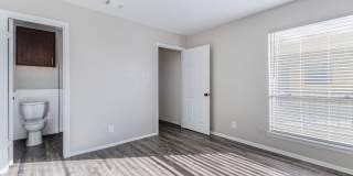 Ridgeview Gallery 13