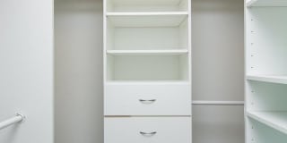 Beautiful Studio Condo In The Adelicia Gallery 13