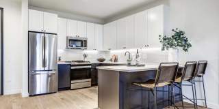 Windsor North + Vine Gallery 8