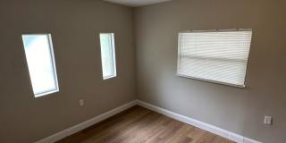 **4/2 BR Single Family home : Available Now Gallery 21