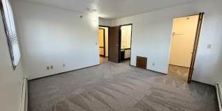 Pointe West Gallery 15
