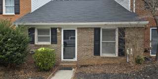 370 Williamsburg Way Gallery 1