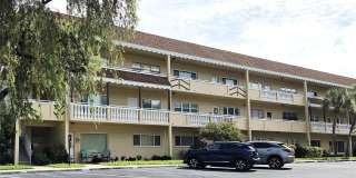 2041 AUSTRALIA Way W Gallery 1