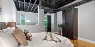 218 West 17th Street Gallery 13