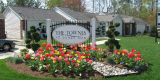 The Townes at Jones Run Gallery 25