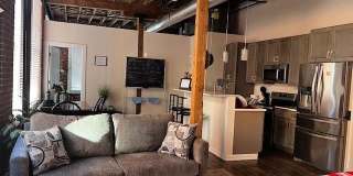 212 Morgan Street Gallery 3