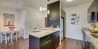 Windsor at Maxwell's Green Gallery 28