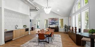 Avana Hamptons Gallery 1