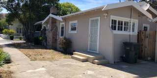 Quaint 2 BR/1BA House near downtown Martinez-Rent $2700.00 (1835 Estudillo St, Martinez) Gallery 17
