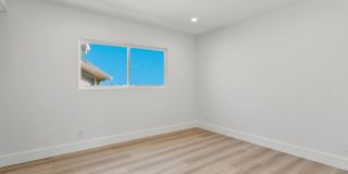Balboa Blvd (913) Gallery 11