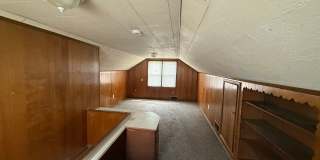 3 Bedroom, 1 Bath Bungalow Style Home Move-In Ready! Gallery 7