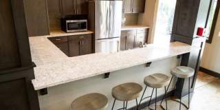 2 Bedroom 1 Bath 957 sq ft Gallery 3