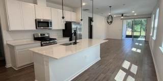 915 CEDAR SLOUGH Drive Gallery 9