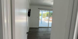 Spectacular Mountain View Pool Home in Desirable Palm Springs Gallery 19