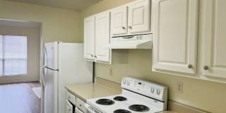 Prime South Fulton location! Minutes to Atlanta, I-85 and movie studios! 2 bed, 2.5 bath, 1 car garage, must see! Gallery 5
