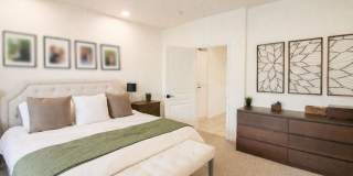 Beautiful 3 Bed, 2.5 Bath Townhome with A/C and 2-Car Garage Gallery 23