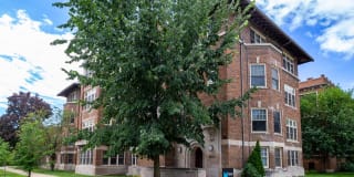 5100 S. Ellis Avenue Gallery 2