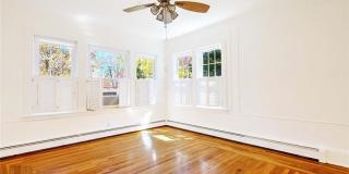 91 Fourth Street Gallery 8