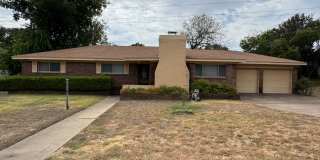 Quiet Peaceful 3 Bedroom Gallery 1