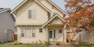 Charming 3-bedroom home with AC on Palisade Blvd Gallery 1