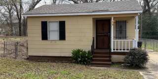 267 E Lister Street Gallery 1