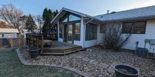 1109 Boone Street - 1109 Gallery 1