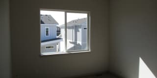 3 Bed, 2.5 Bath Home in Berthoud - Built 2024 - 2-Car Garage - Available NOW!!! Gallery 12