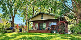 Furnished 1-Bedroom Lakehouse – Short-Term Rental Gallery 1