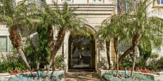 132 South Maple Drive Gallery 1