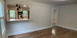 Adorable, Renovated Bungalow with Huge Yard and Deck! Adorable, Renovated Bungalow with Huge Yard and Deck! Gallery 7
