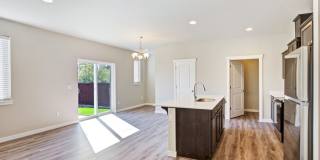 Modern 4bd 2.5ba in LSSD Gallery 3