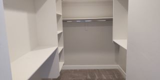 1 Bedroom + Den 1.5 bath 2 Car Garage VIEWS & VIEWS! Gallery 15