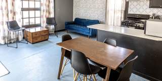 Fully Furnished Apartment in Historic Tracy Park Gallery 18