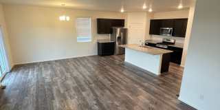 3 Bed 2 Bath House in Windsor! Gallery 8
