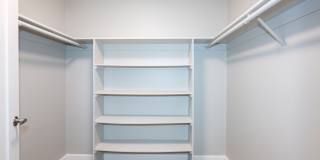 Oak & Iron Gallery 21