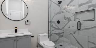 3214 W Lawrence Avenue Gallery 7