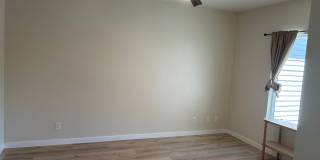 GORGEOUS Downtown Apartment!!! Gallery 11