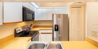 646 BIRD BAY Drive E Gallery 13