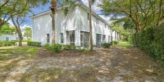 Move-In Ready! 2 BED/2.5 BATH END UNIT in Cypress Landing! Gallery 20