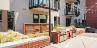 AMLI at Uptown Gallery 27